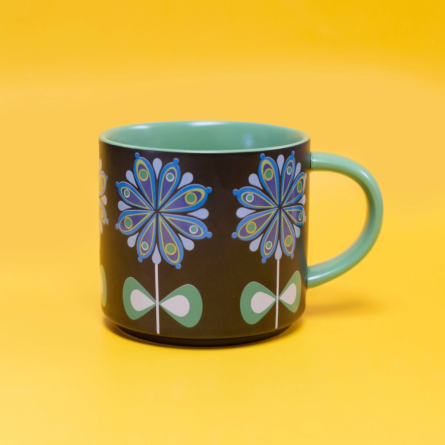 Casbah Blue Flower Mid Century stapelbar mugg med matt yta