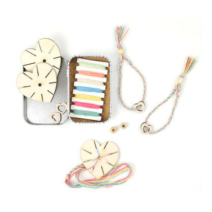 Skapa två vänskapsarmband, kit med presentask