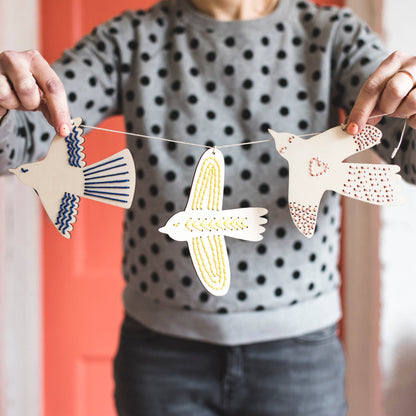 Wooden Bird Embroidery Kit – Beginner-Friendly DIY Garland
