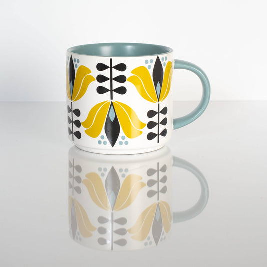 Yellow Lotus Flower Mid Century stapelbar mugg med matt yta