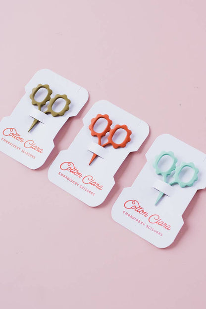 Mini Sunflower Embroidery Scissors