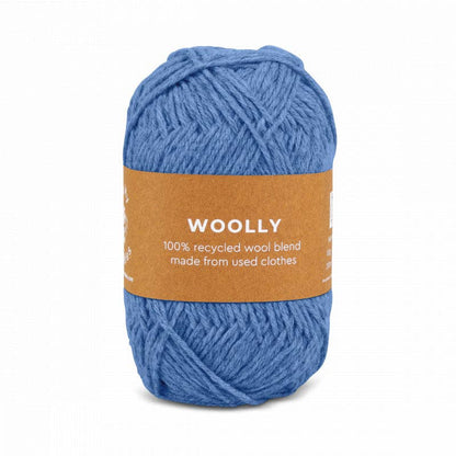 WOOLLY -  100% recycled. Återvunnet från kasserade kläder