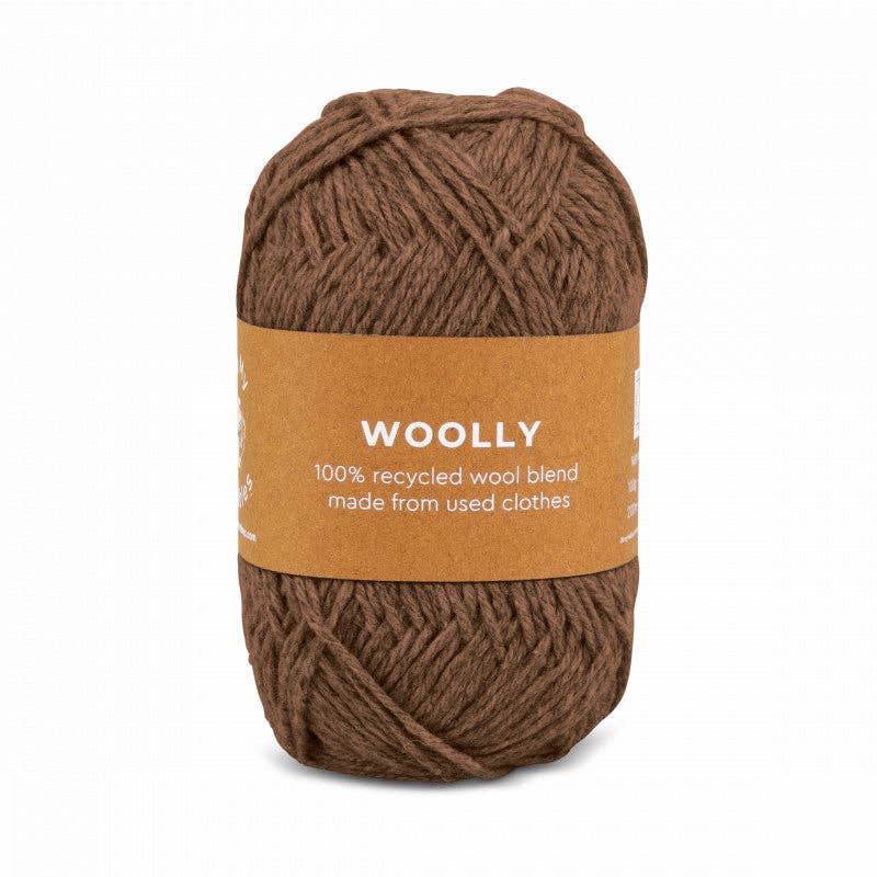 WOOLLY -  100% recycled. Återvunnet från kasserade kläder
