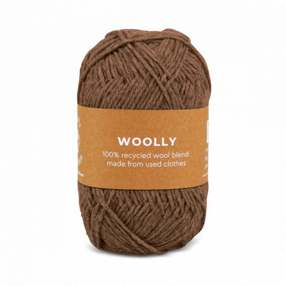 WOOLLY -  100% recycled. Återvunnet från kasserade kläder