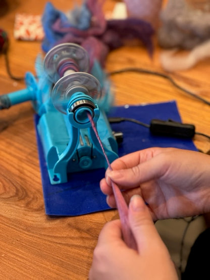 Lär dig att spinna! Kurshelg med Karin Träff Nordström 14-15 mars 2026 i Lund