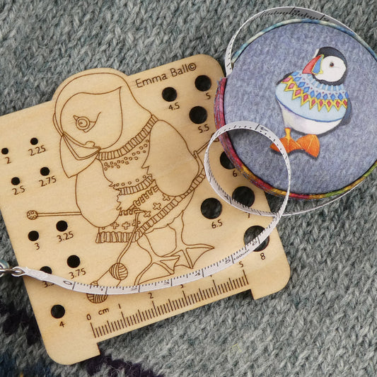Woolly Puffin Wooden Needle Gauge