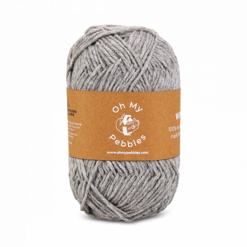 WOOLLY -  100% recycled. Återvunnet från kasserade kläder