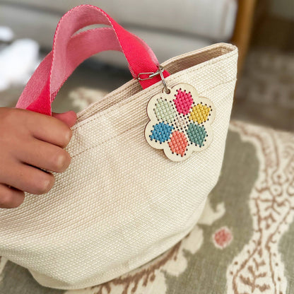 Hängande blomma i korsstygn, pyssel-kit